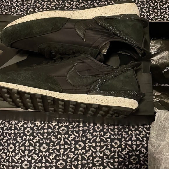 WS NIKE DBREAK/UNDERCOVER size 11.5men/ 13 women worn twice - Picture 7 of 8